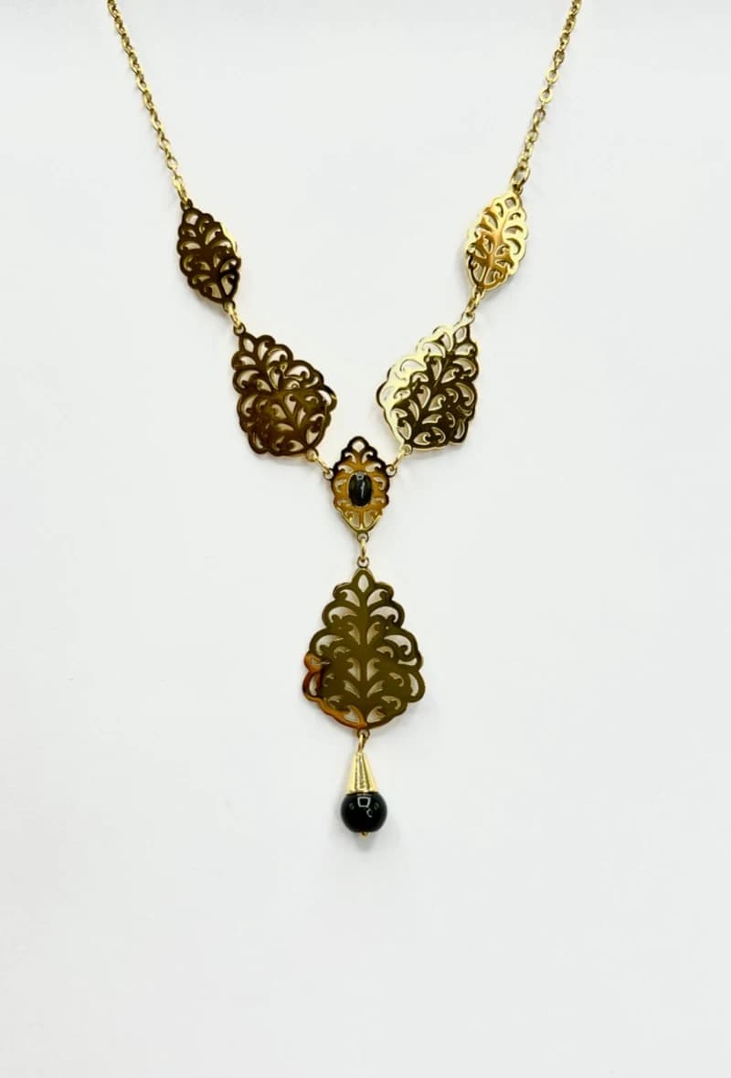 Collier forme orientale
