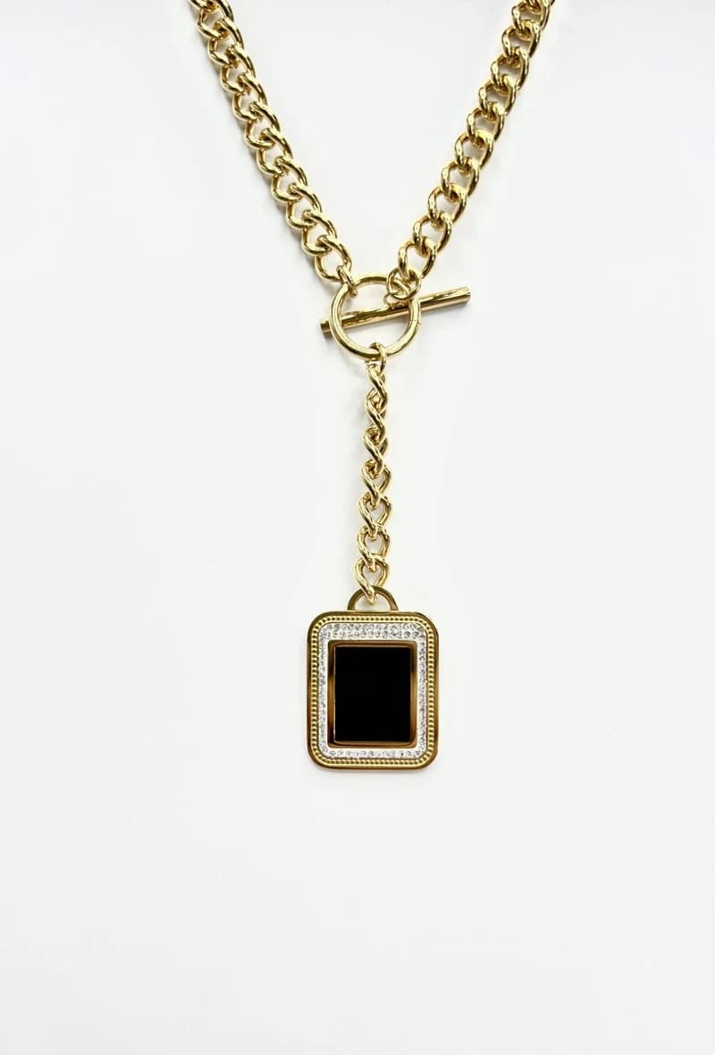 Collier carré