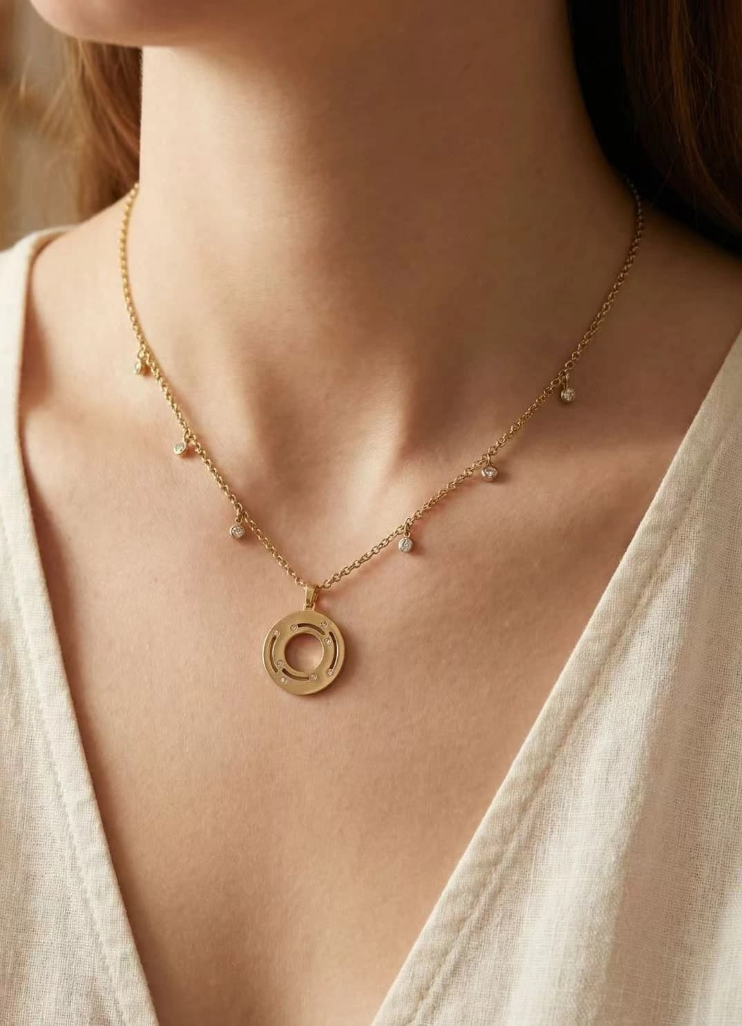 Collier rond strass