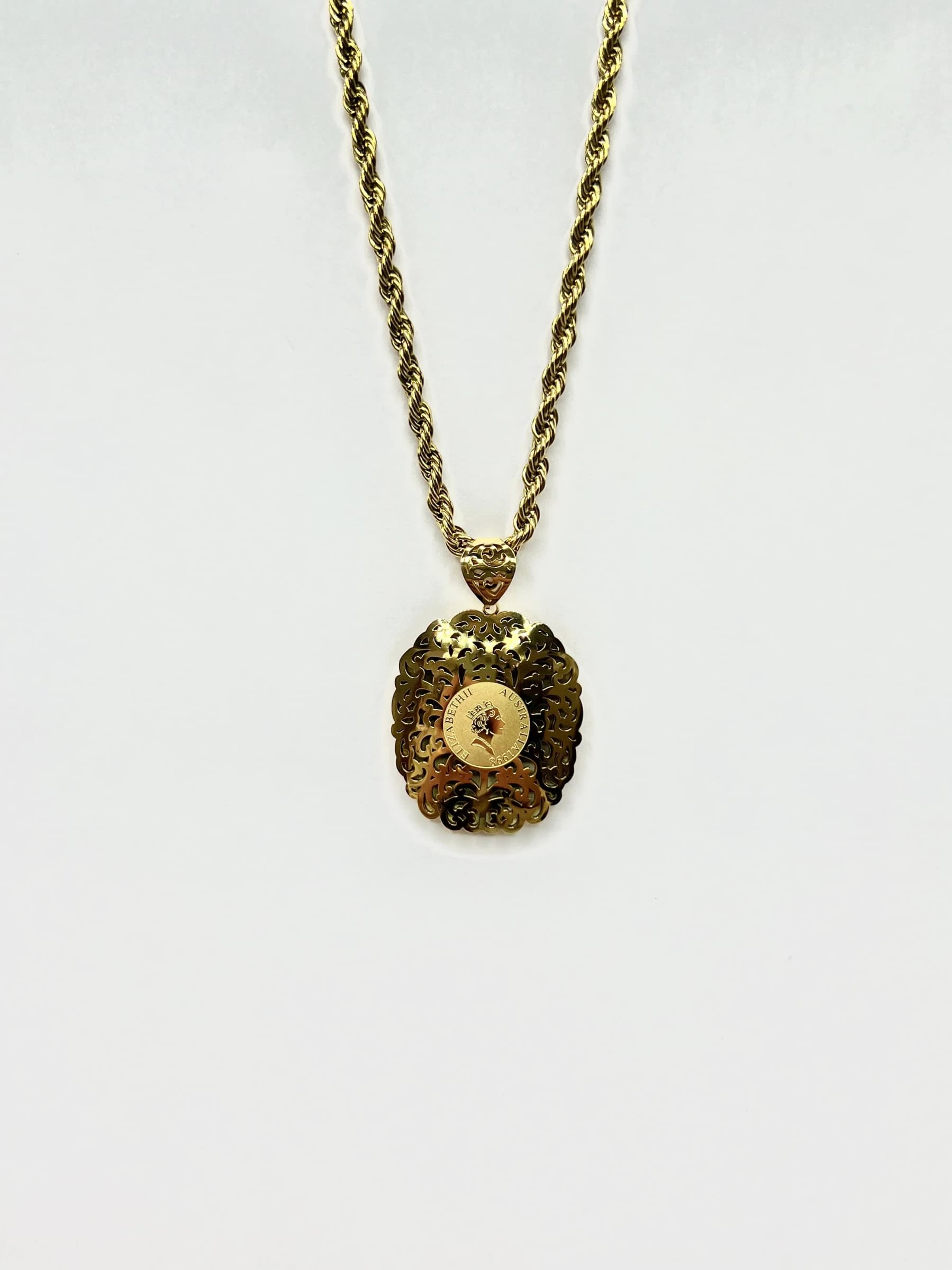 Collier Elizabeth ovale