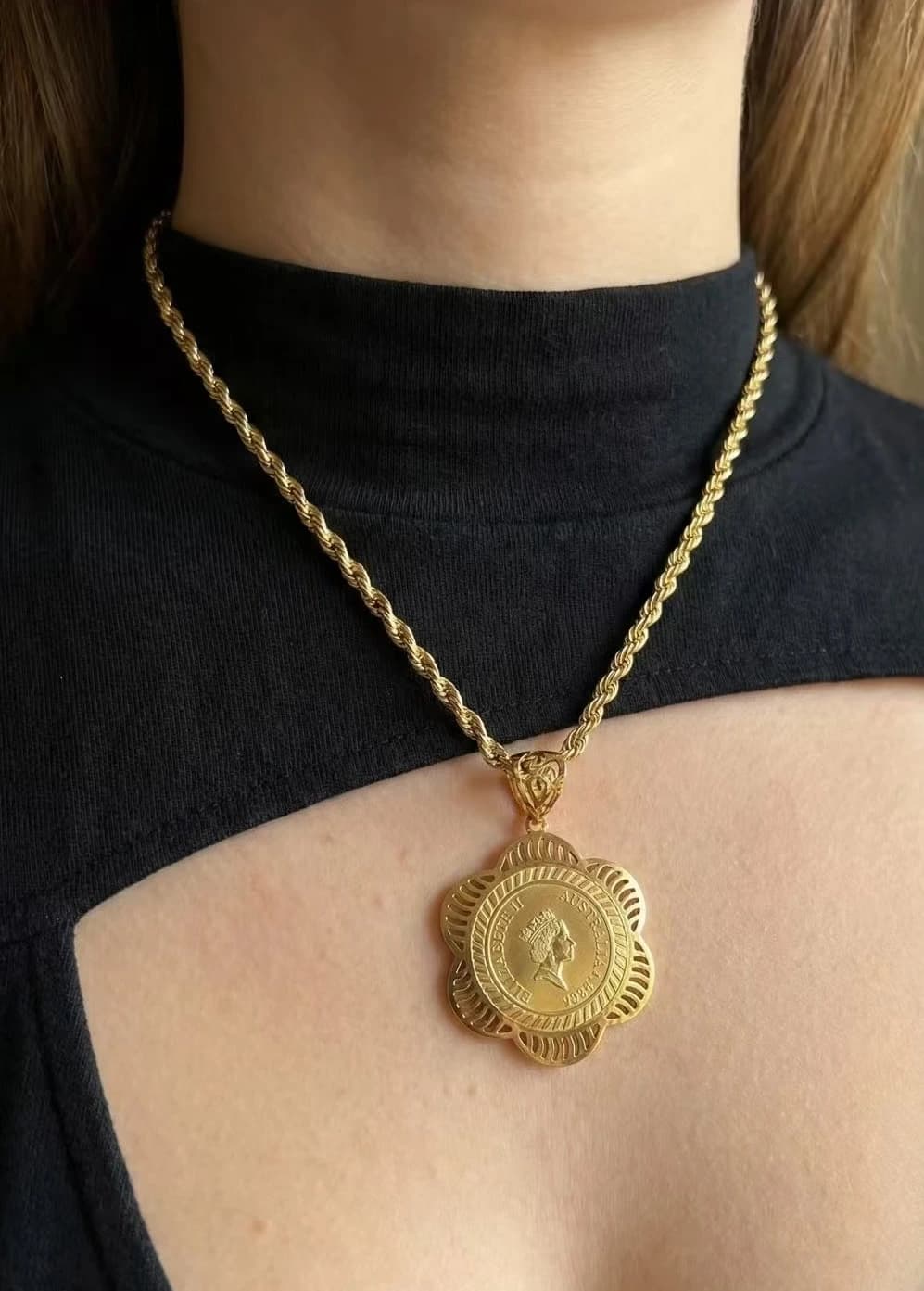 Collier Elizabeth fleur