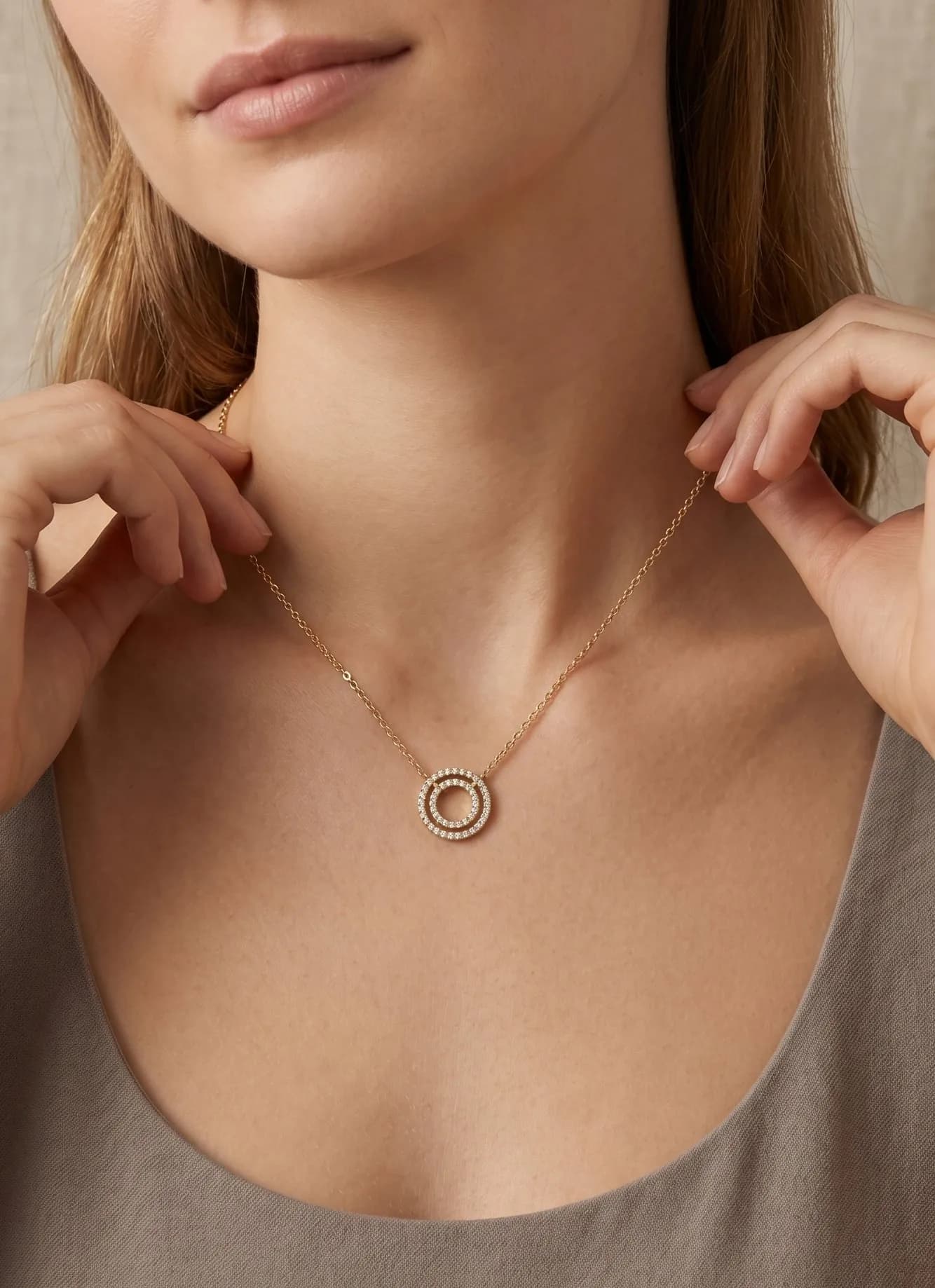 Collier cercle strass