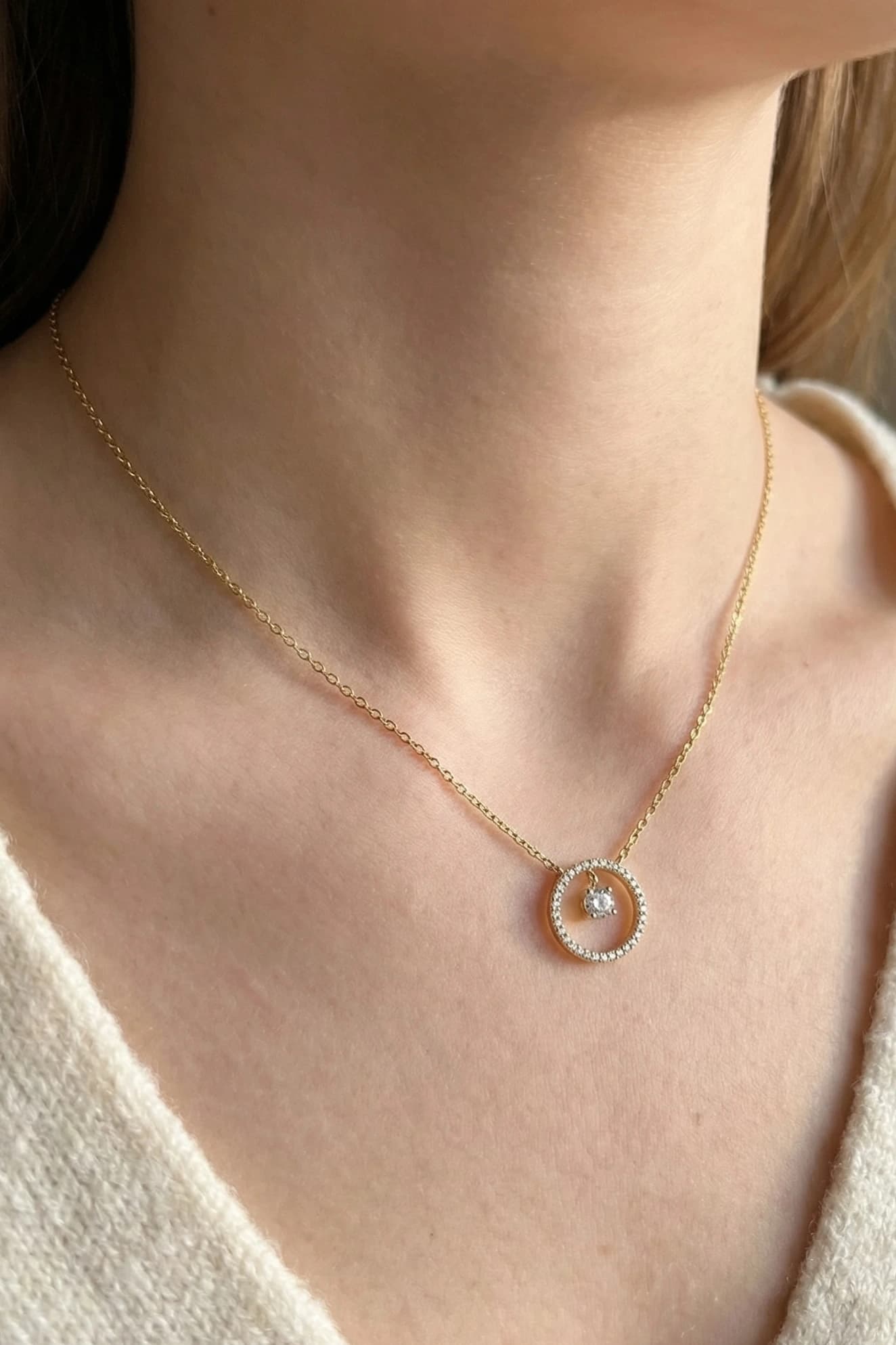 Collier cercle strass