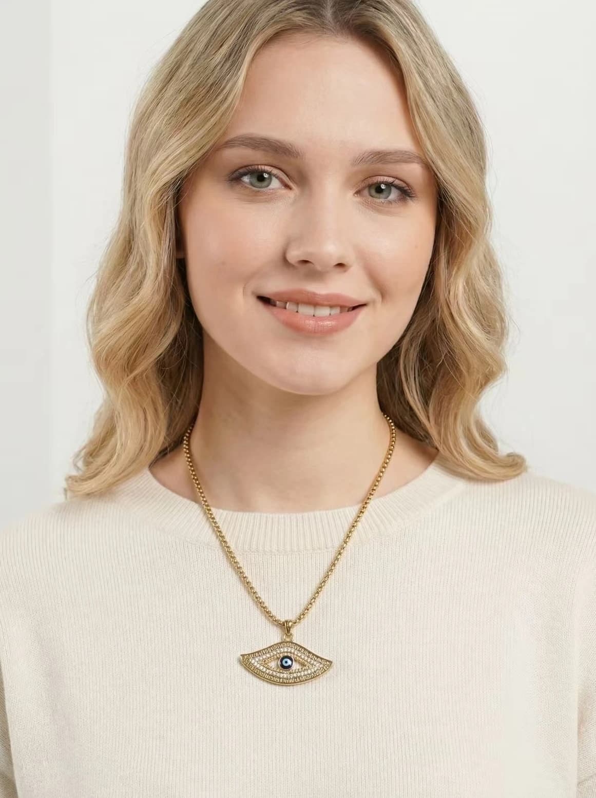 Collier oeil bleu