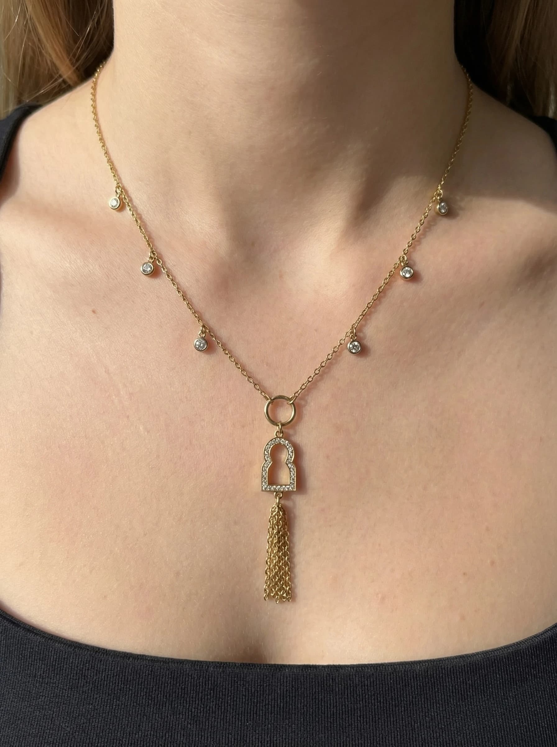 Collier porte