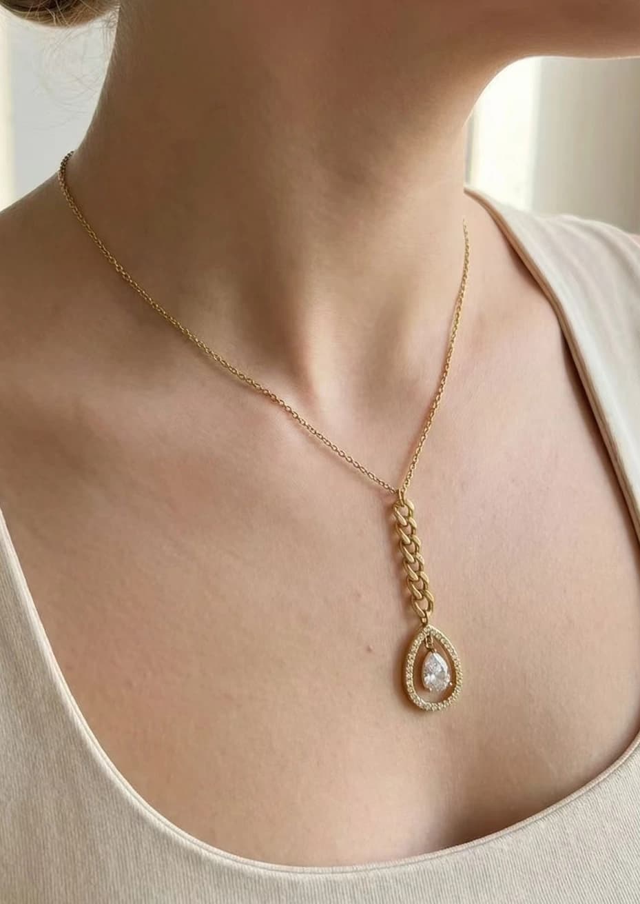 Collier goutte